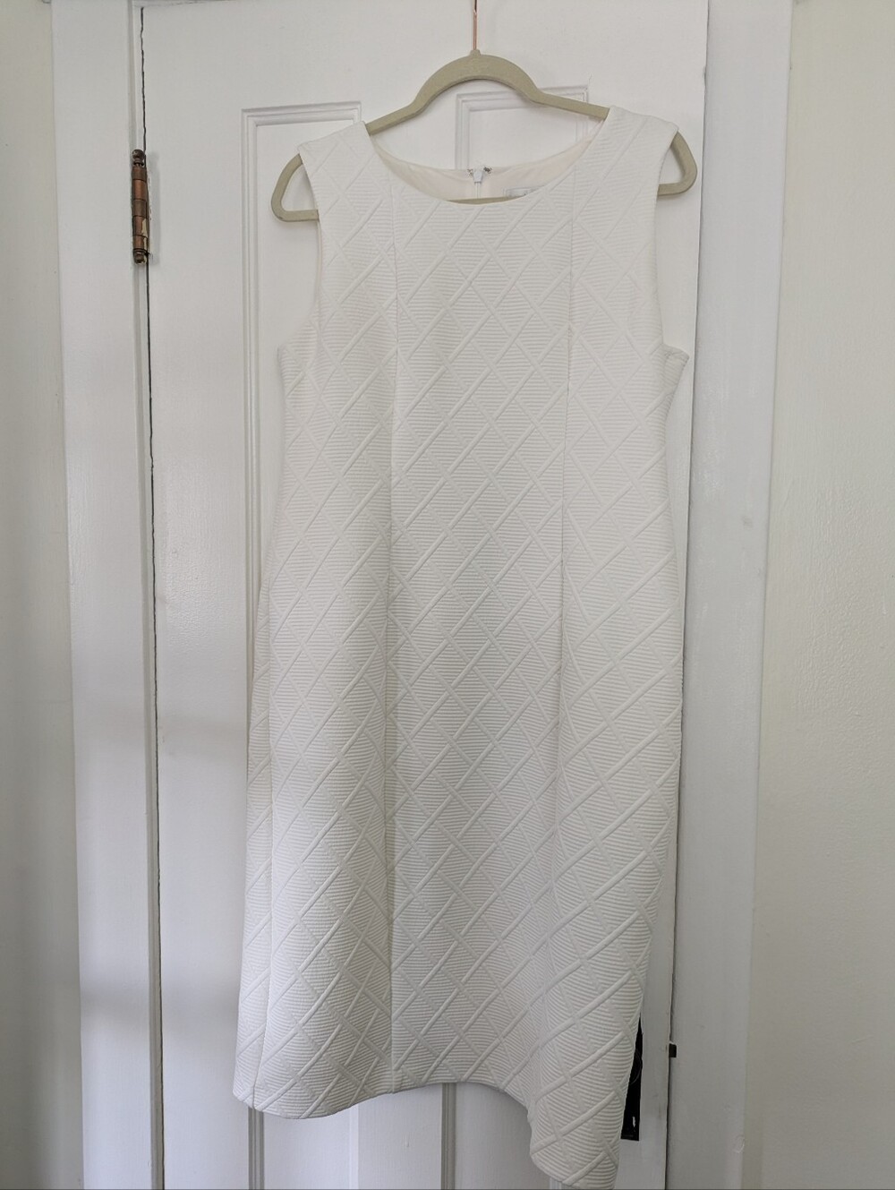 White Knee-length Textured Dress